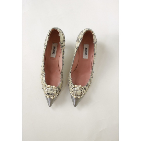 Moschino fuzzy diamond pearl pointed toe pumps - Picture 2 of 8